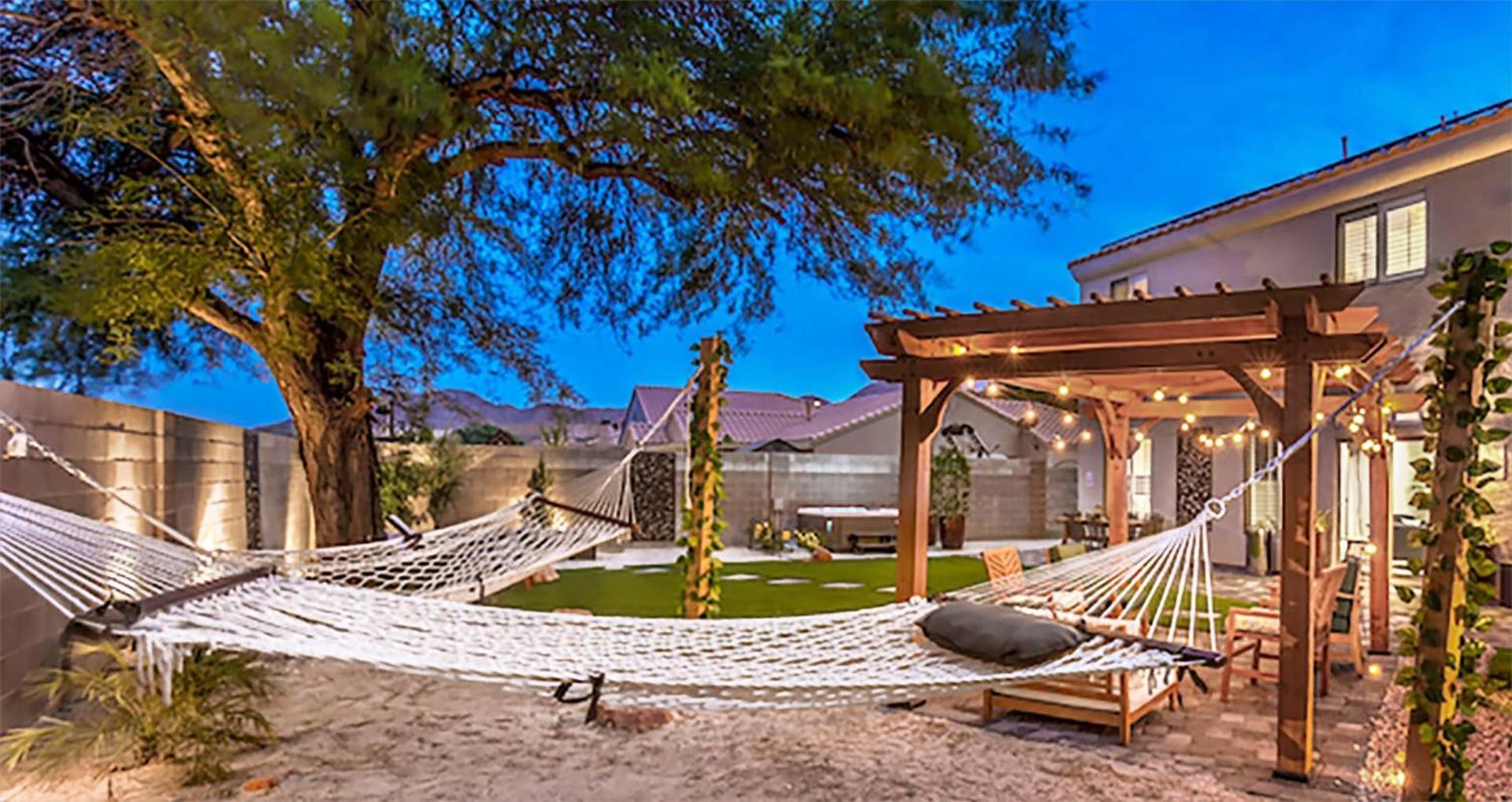 Buddha Gem, Central 6 Bed Room Luxury Home With Pool Hot Tub Game Room And Much More Las Vegas Exterior photo