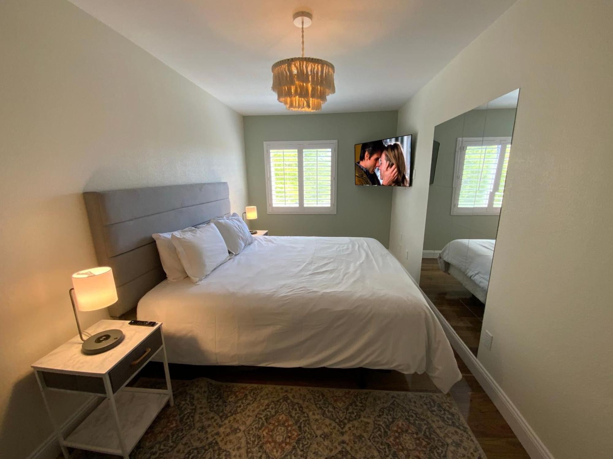 Buddha Gem, Central 6 Bed Room Luxury Home With Pool Hot Tub Game Room And Much More Las Vegas Exterior photo
